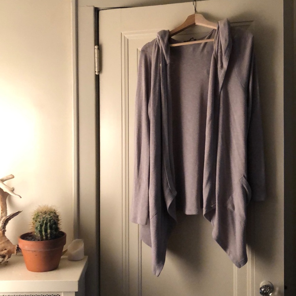 Heavy, hooded long draped sweater